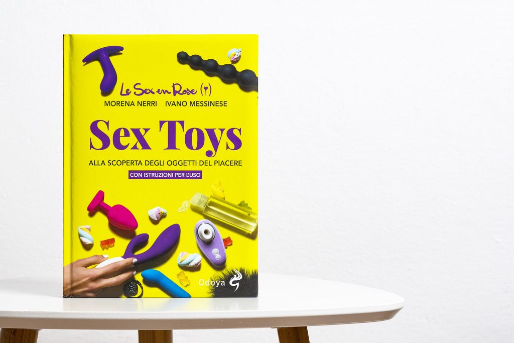 Copertina libro Sex Toys